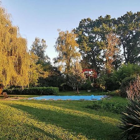 La Villa Du Lac A Mesnil Saint Pere Esterno foto
